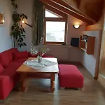 Apartment Piz *